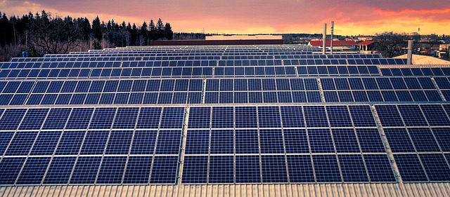 Panouri fotovoltaice pentru casă și statutul de prosumator, pe cifre reale